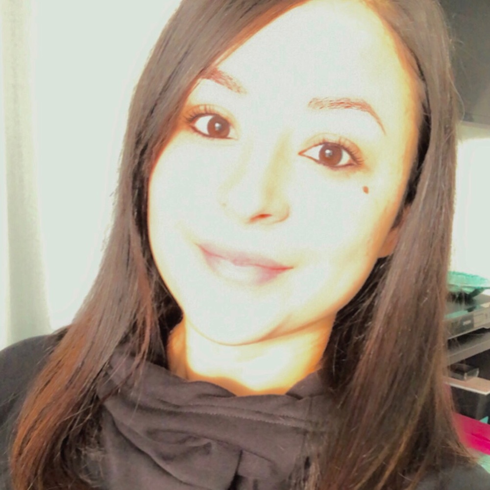 Meet your Posher, Cristina